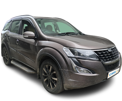 Mahindra XUV500-img